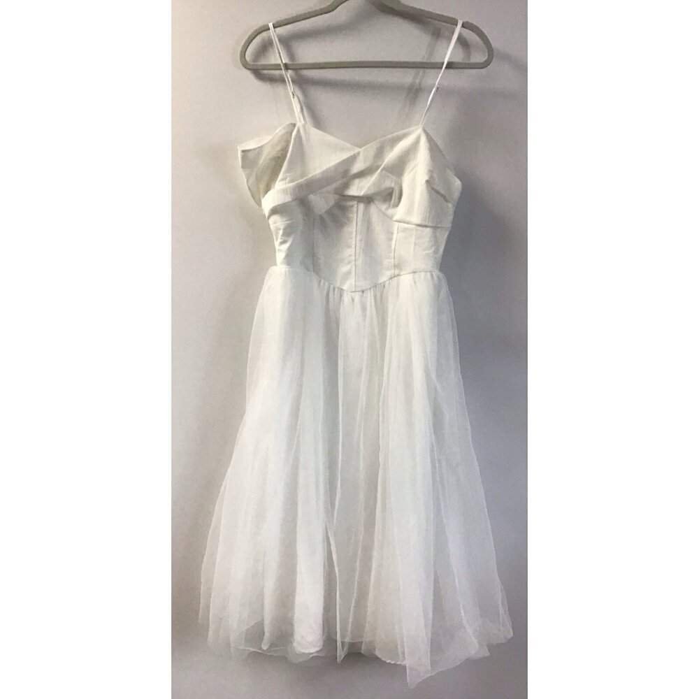 Woman’s White Ashangejia Dress Size Large 🤍